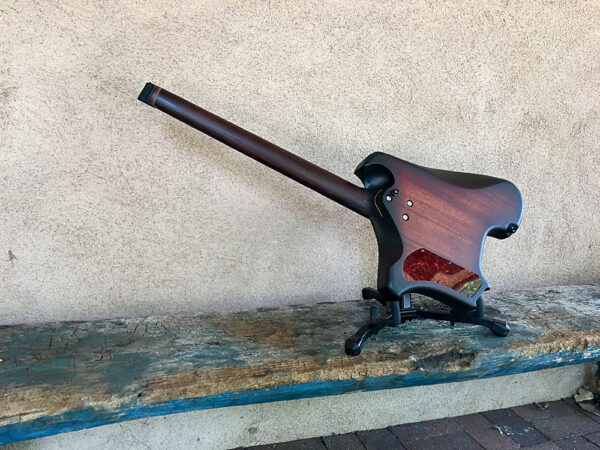 Model Ergo Guitar - Image 4