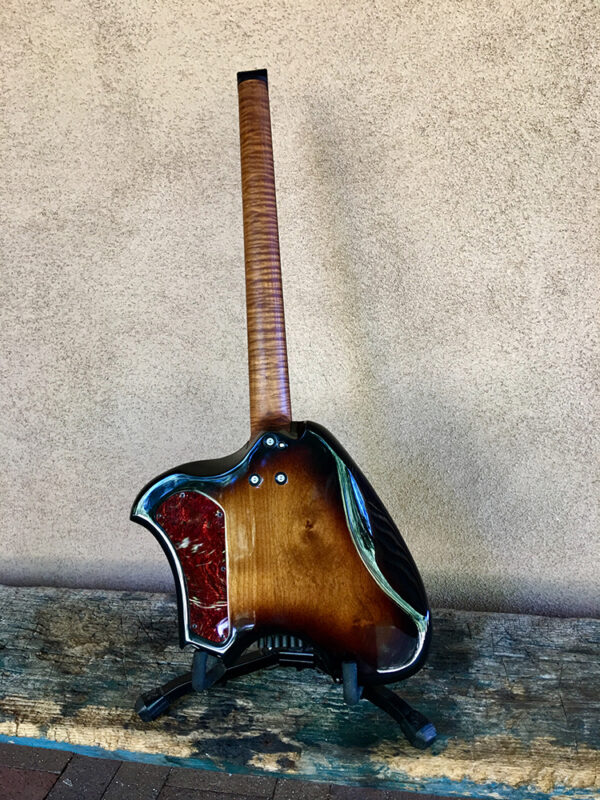 Model KV Guitar – Image 4